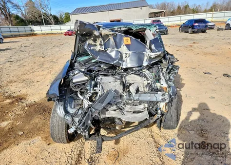 2019 Chevrolet Equinox Lt z USA, uszkodzony, nr VIN 3GNAXJEV0KS609652